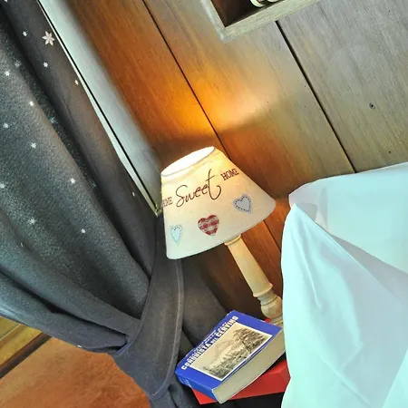 Апартаменти Cervino Valley House Rododendro