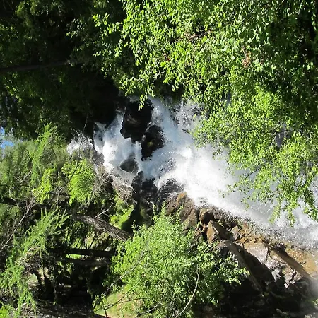 Cervino Valley House Rododendro דירה