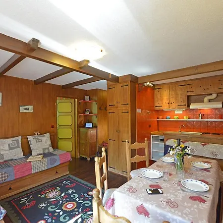 Cervino Valley House Rododendro *